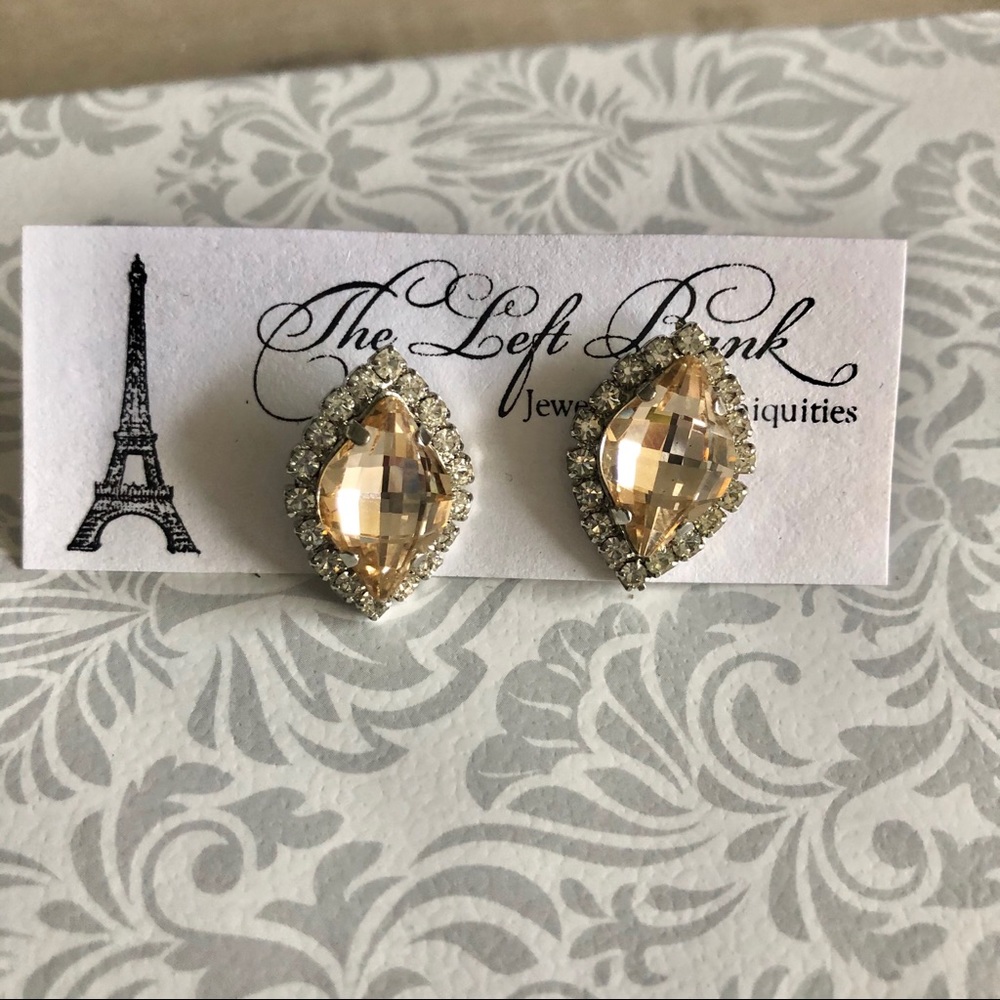 NWT Champagne post earrings